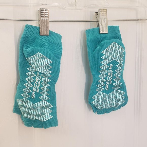 Pilates Barre Yoga Workout ToeSox Grip Socks - Picture 1 of 5